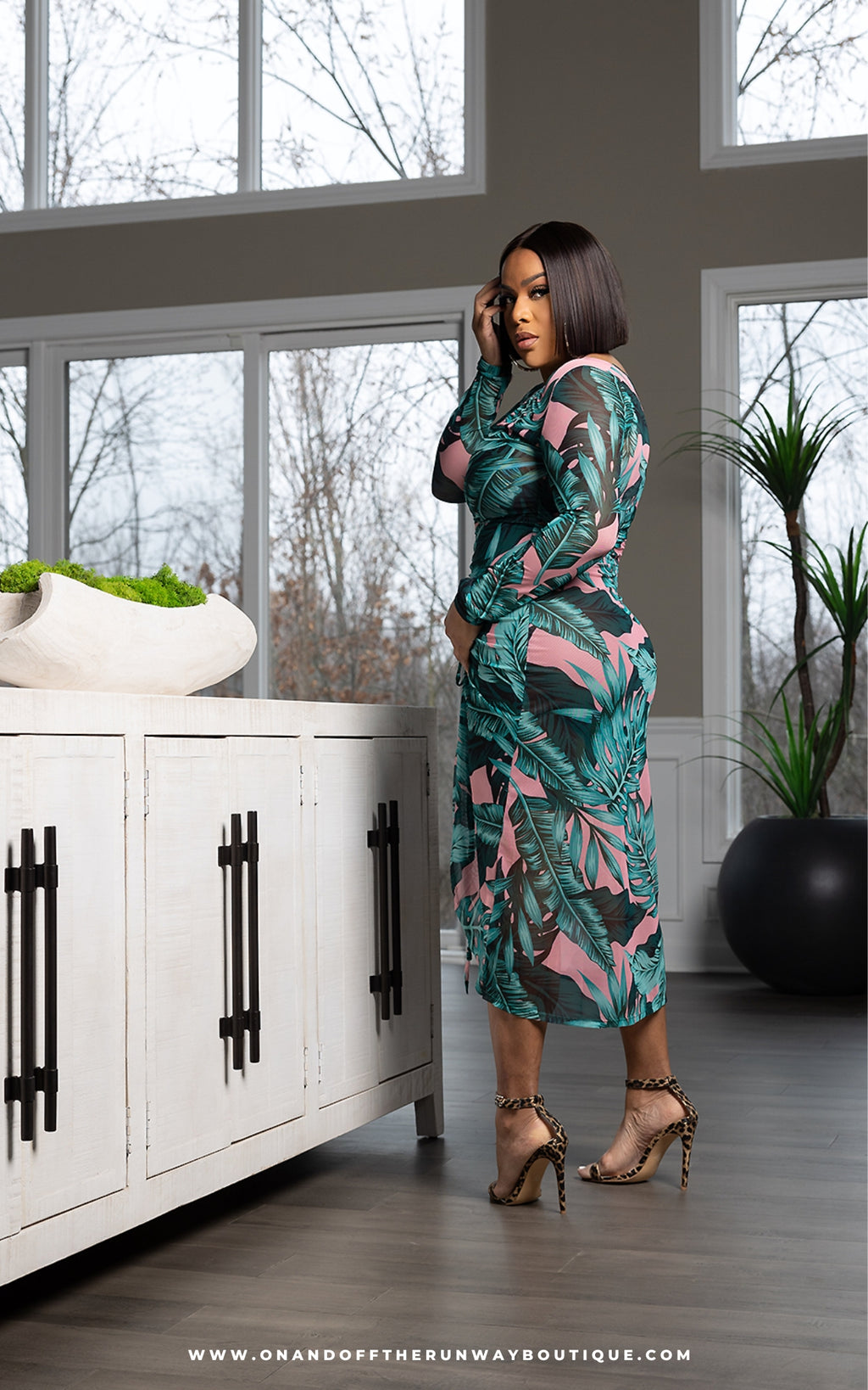 DRESSES – On and Off the Runway Boutique