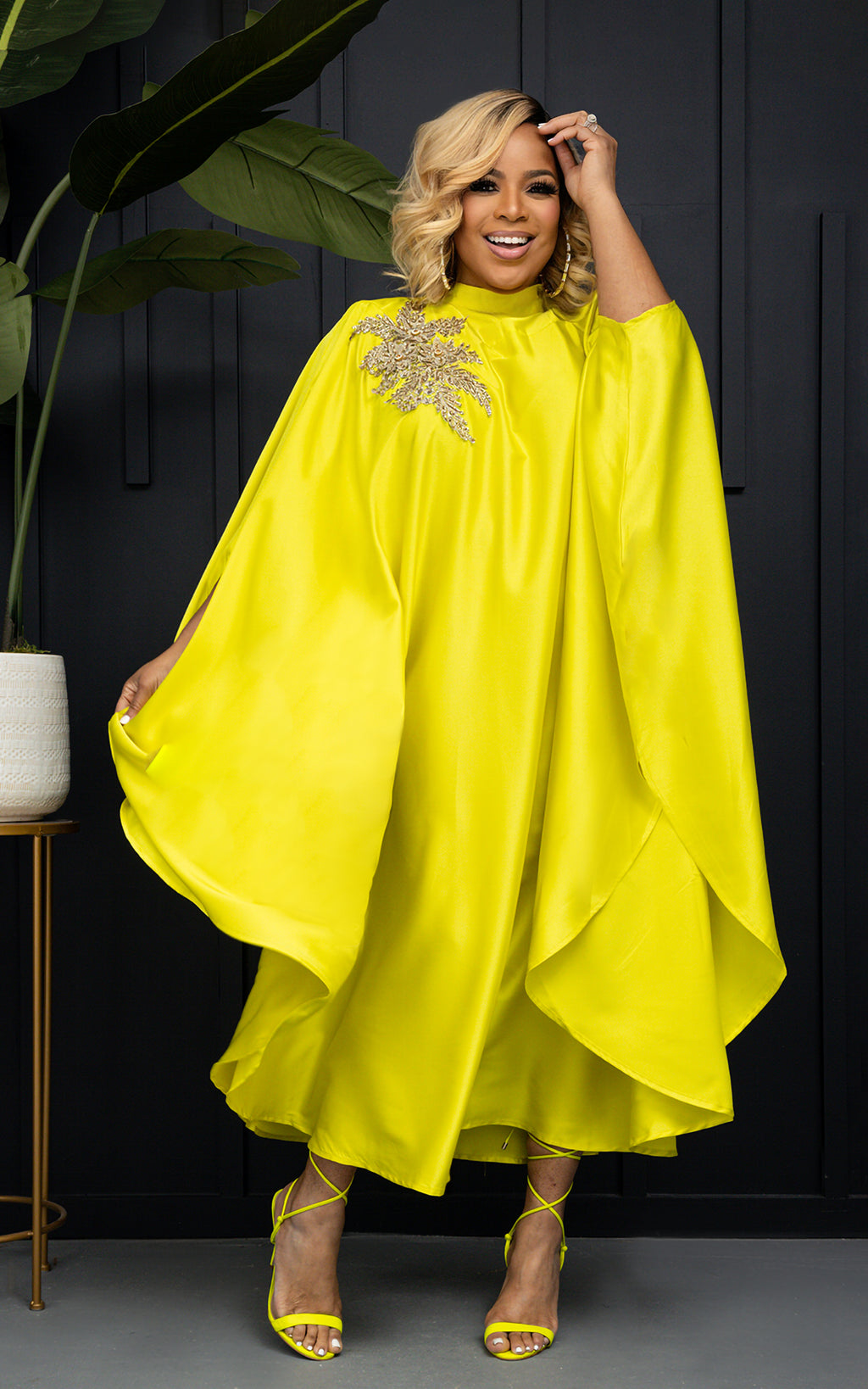 DRESSES – On and Off the Runway Boutique